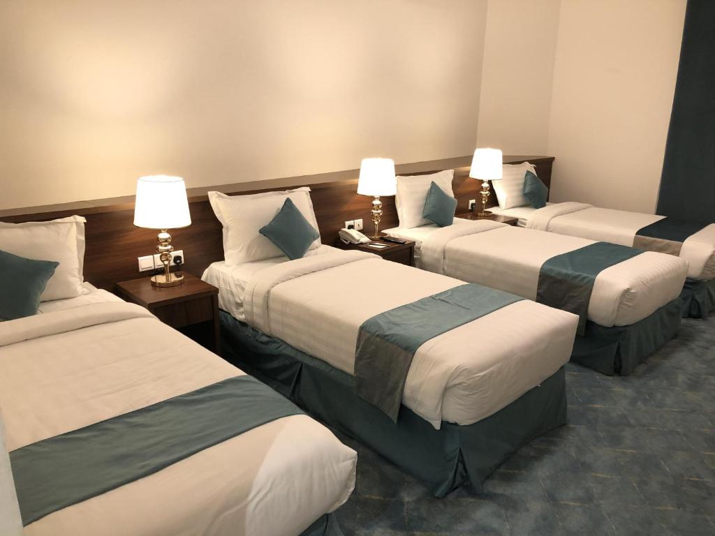 Zaha Al Madina Hotel