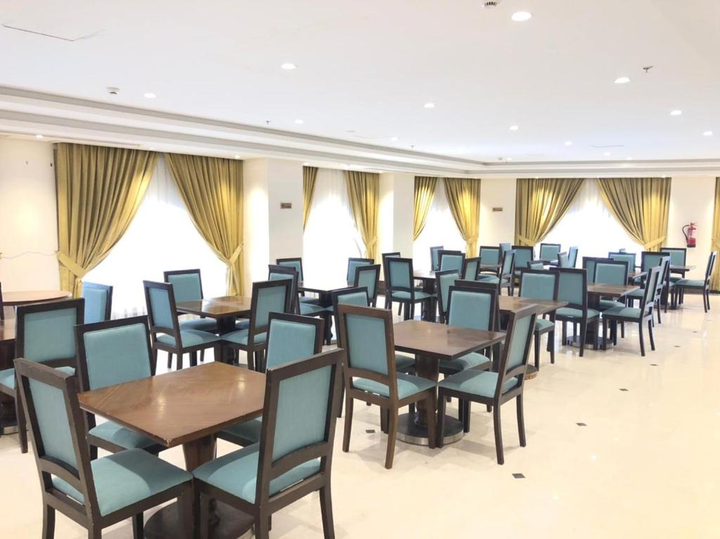 Zaha Al Madina Hotel
