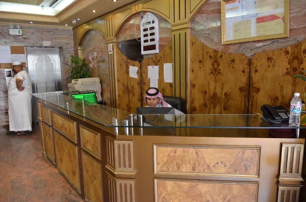 Anwar Al Deafah Hotel