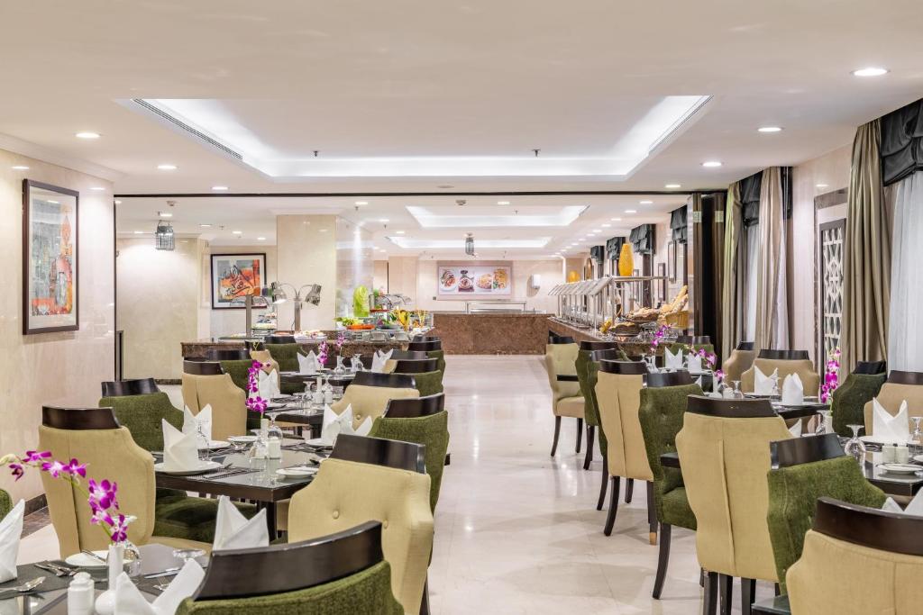 Taiba Front Hotel
