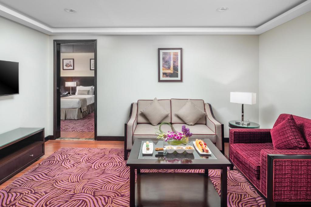 Taiba Front Hotel