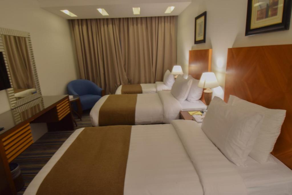 Massa Grand Hotel