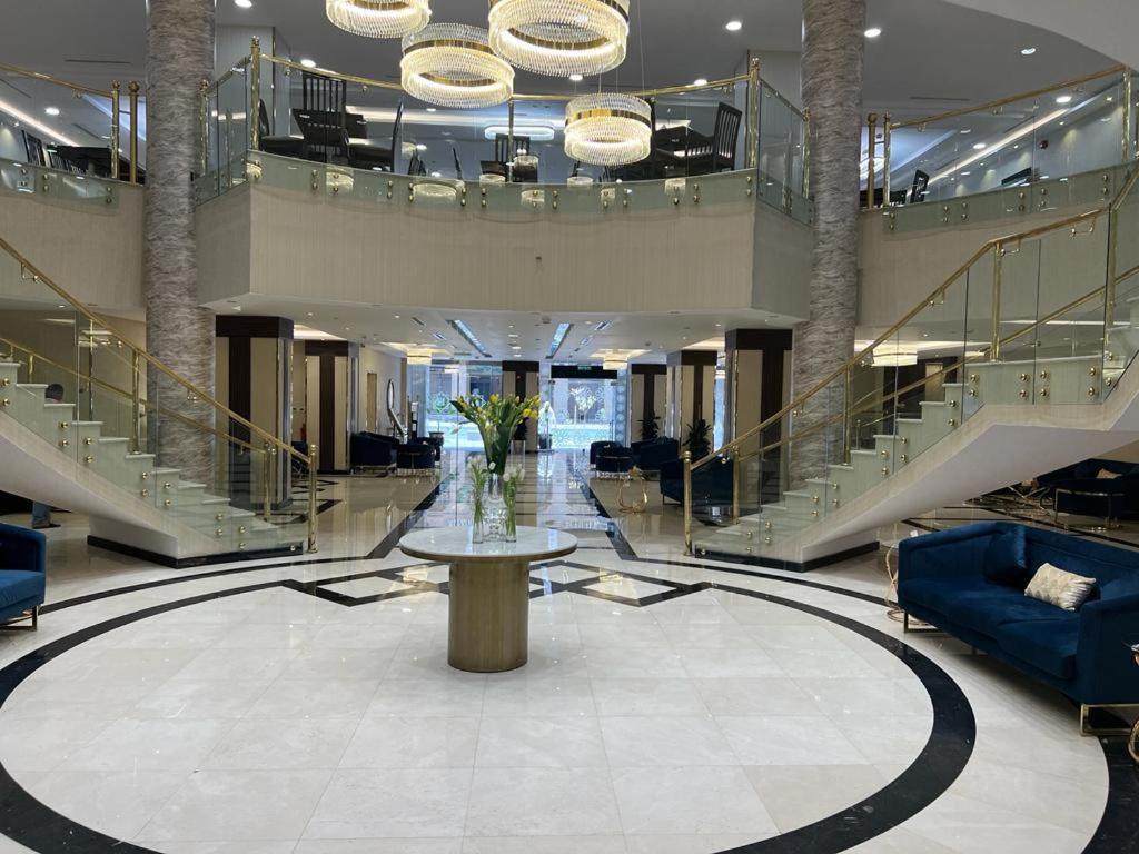 Al Ansar Golden Tulip Hotel