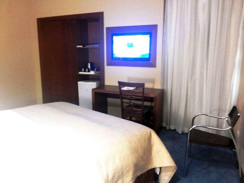 Ajyad Crom Hotel