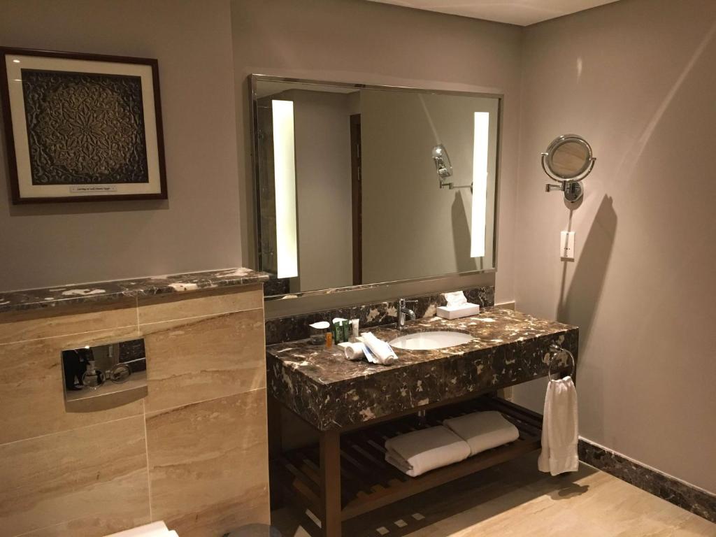 Hilton Pyramids Golf Hotel