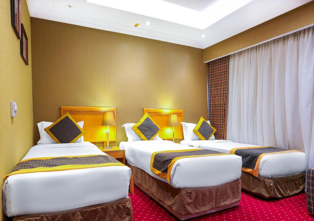 Al Ansar Golden Tulip Hotel
