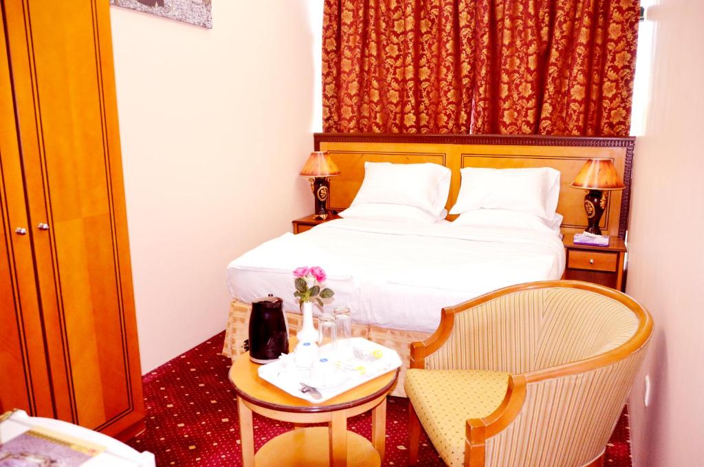 Anwar Al Deafah Hotel