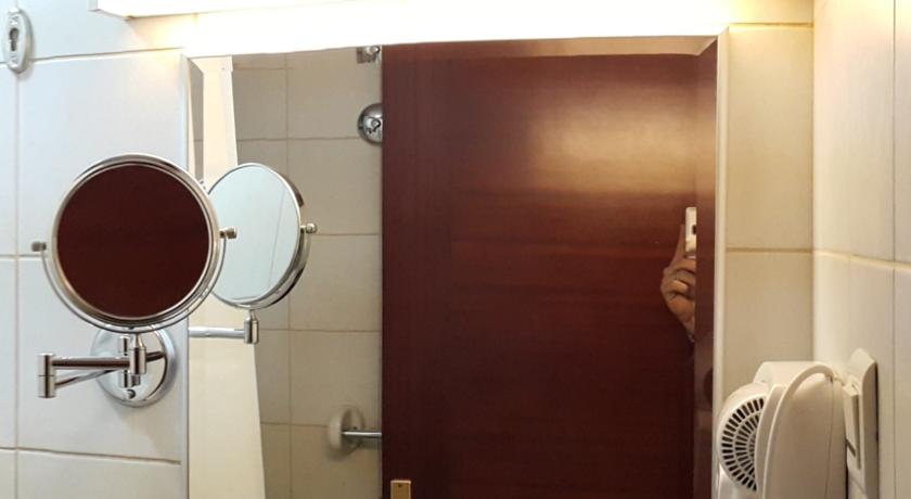 Al Eiman Al Qibla Hotel