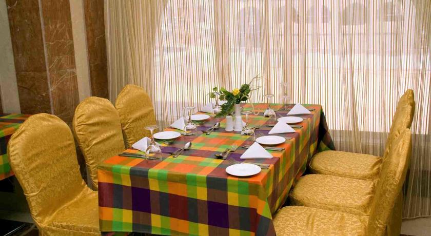 Al Eiman Al Qibla Hotel