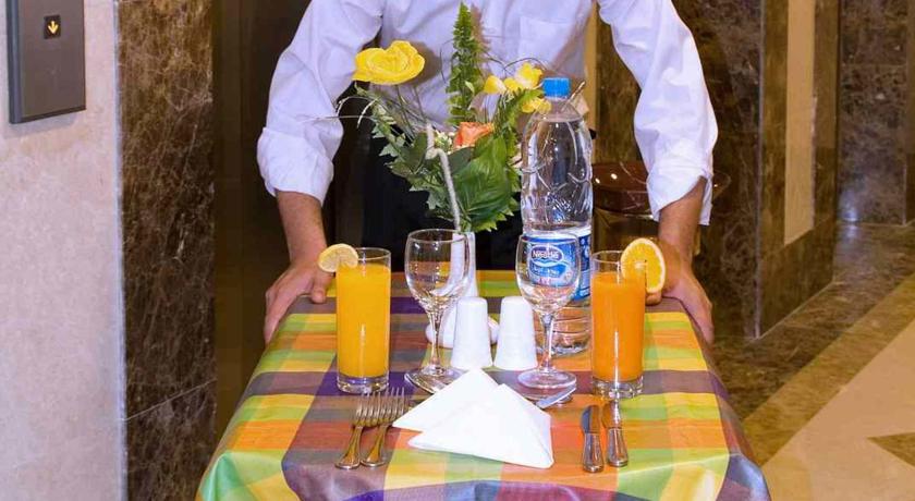 Al Eiman Al Qibla Hotel