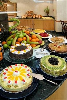 Dar Al Eiman Al Haram Hotel