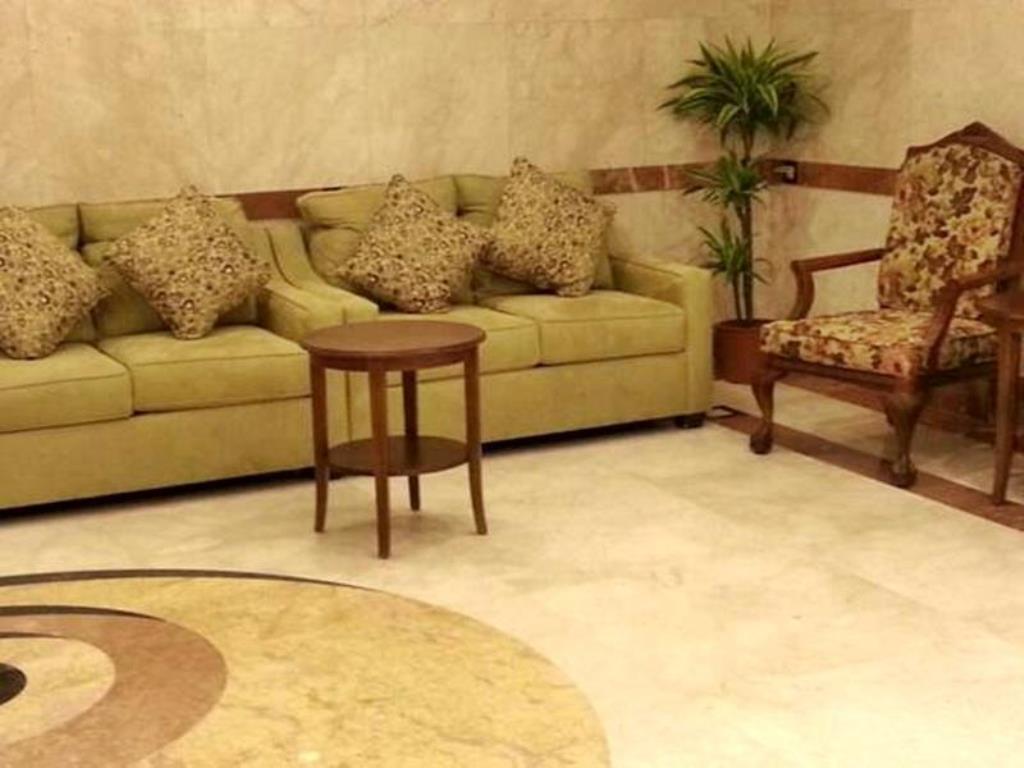 Al Rawda Royal Inn