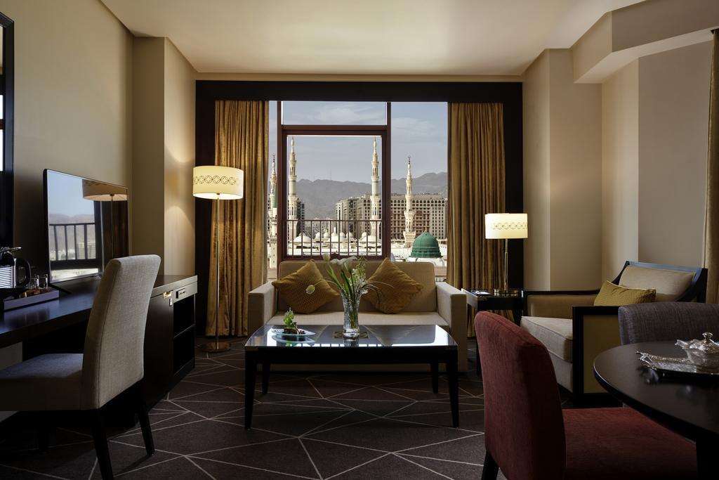 Pullman Zamzam