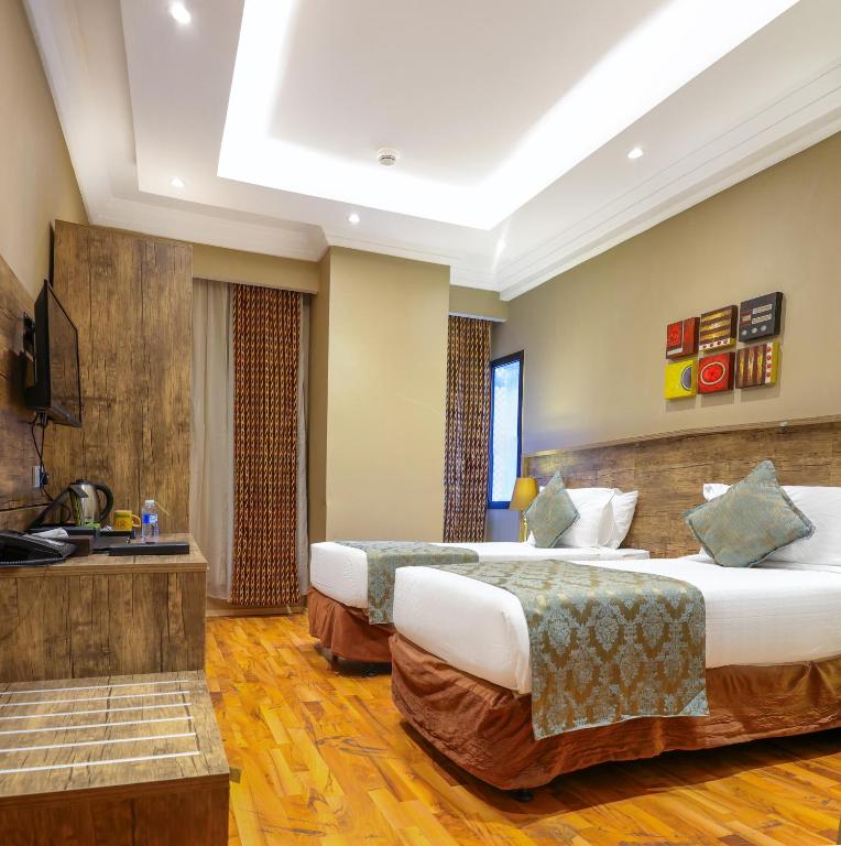 Al Ansar Golden Tulip Hotel
