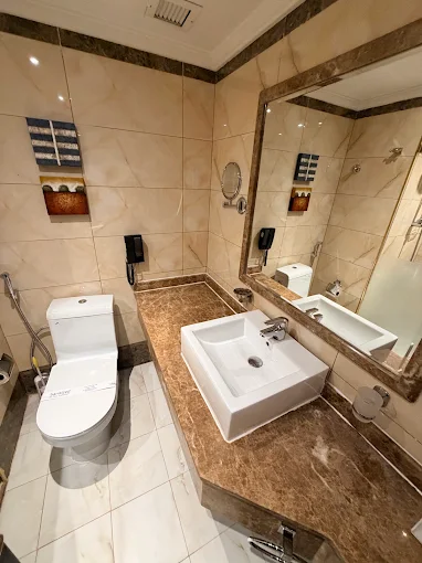 Golden Tulip Shakreen Madina