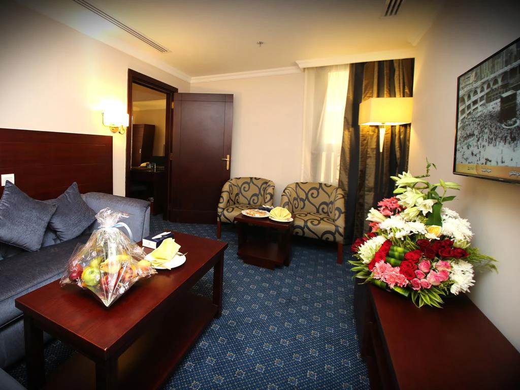 Al Rawda Al Aqeeq Hotel 8