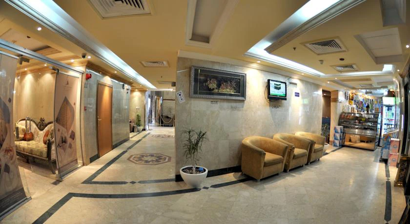 Nawazi Ajyad Hotel 9